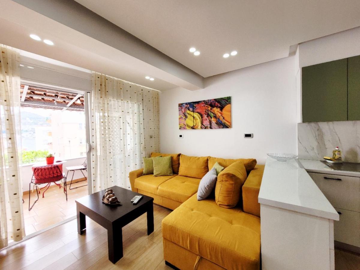 Loi Apartment Sarandë Exterior foto